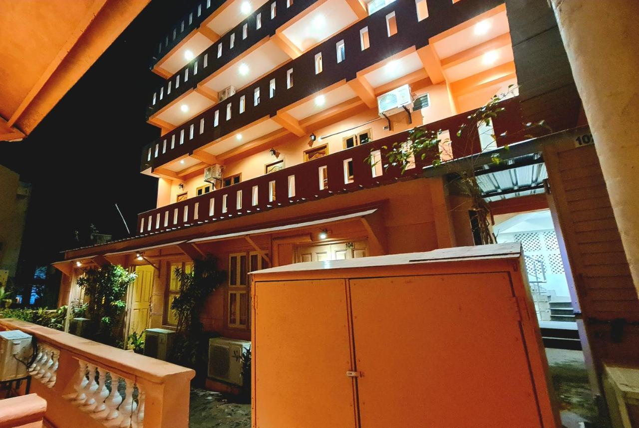 French Villa Puducherry Buitenkant foto