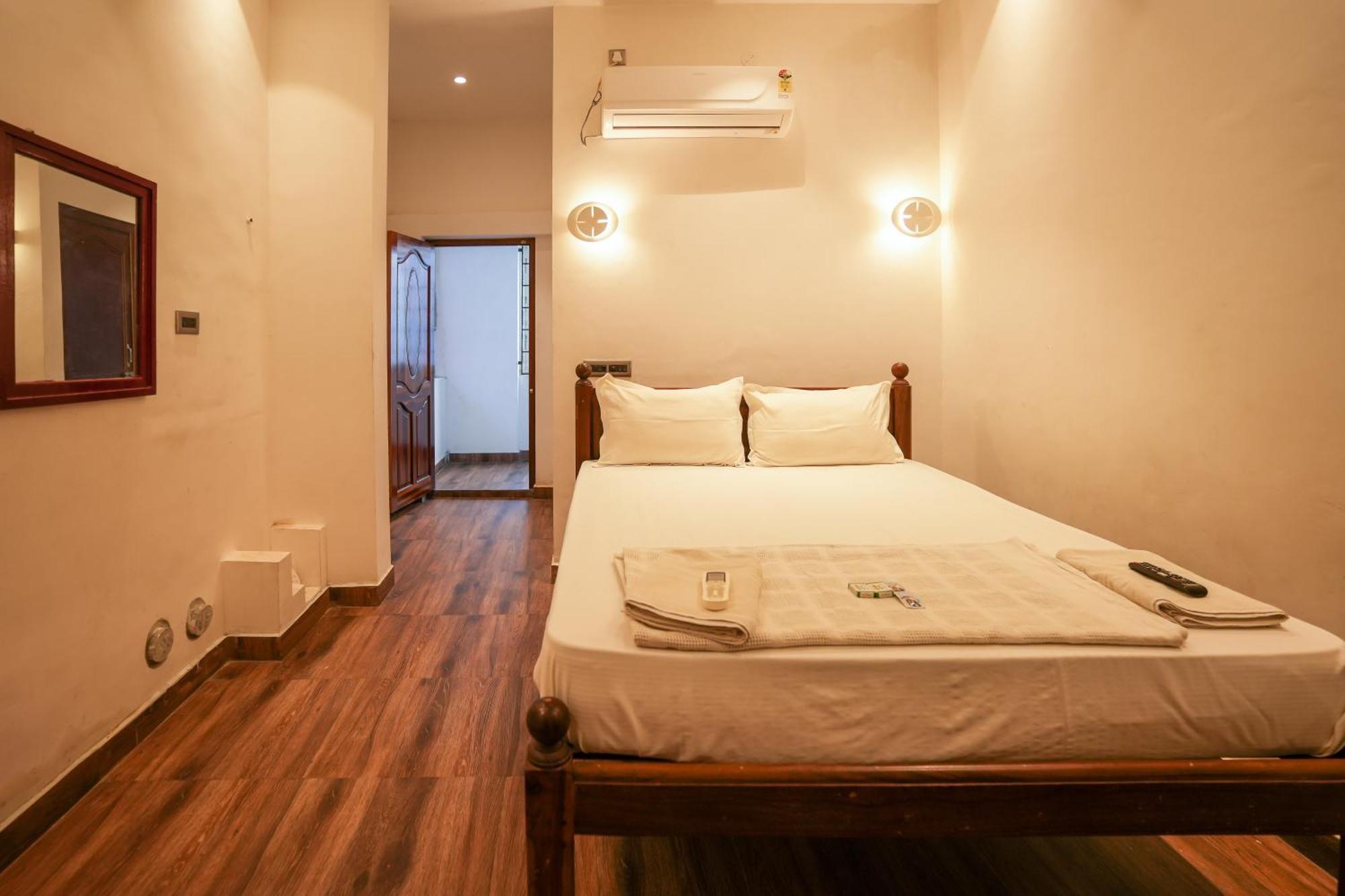 French Villa Puducherry Buitenkant foto
