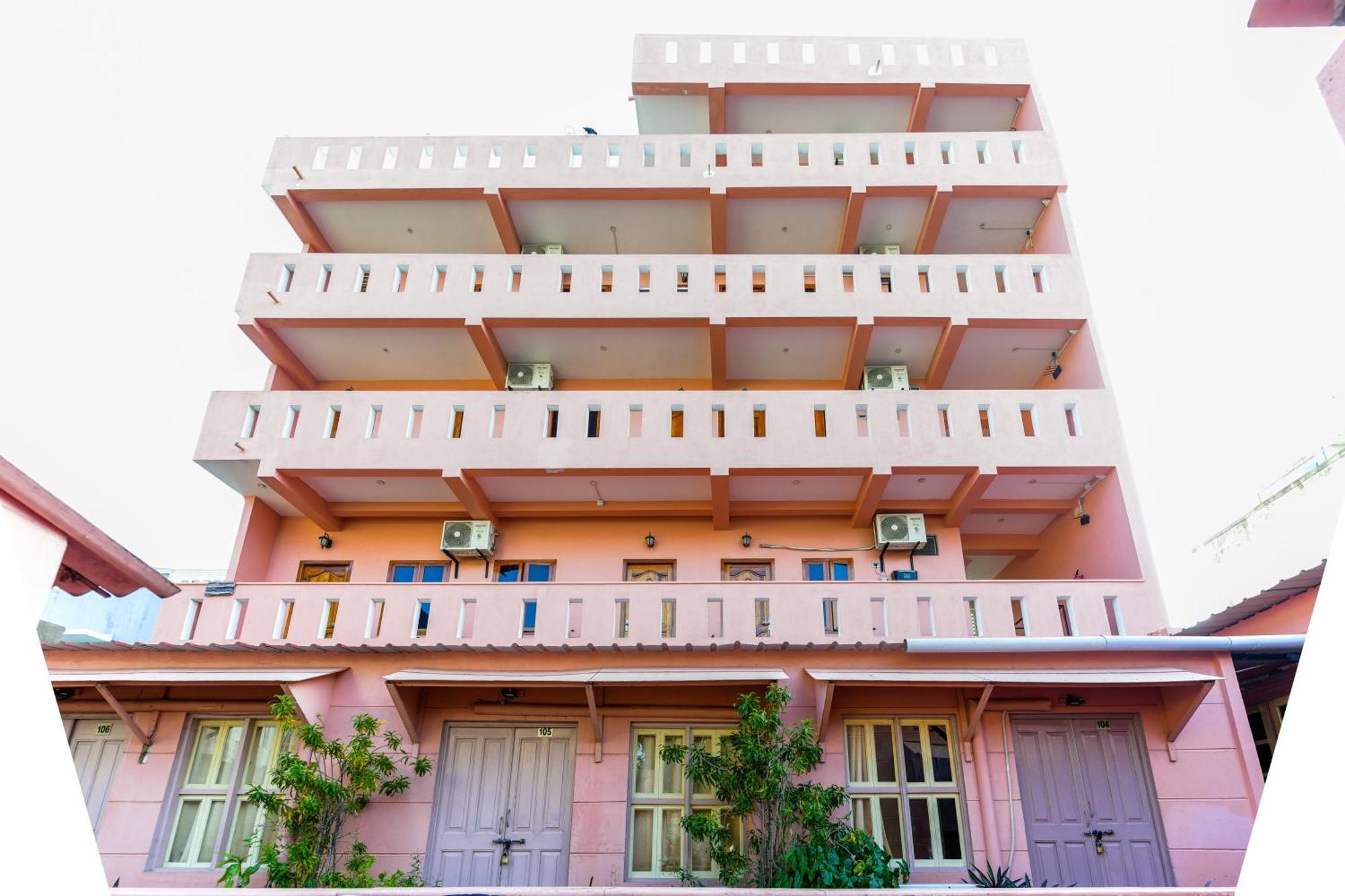 French Villa Puducherry Buitenkant foto