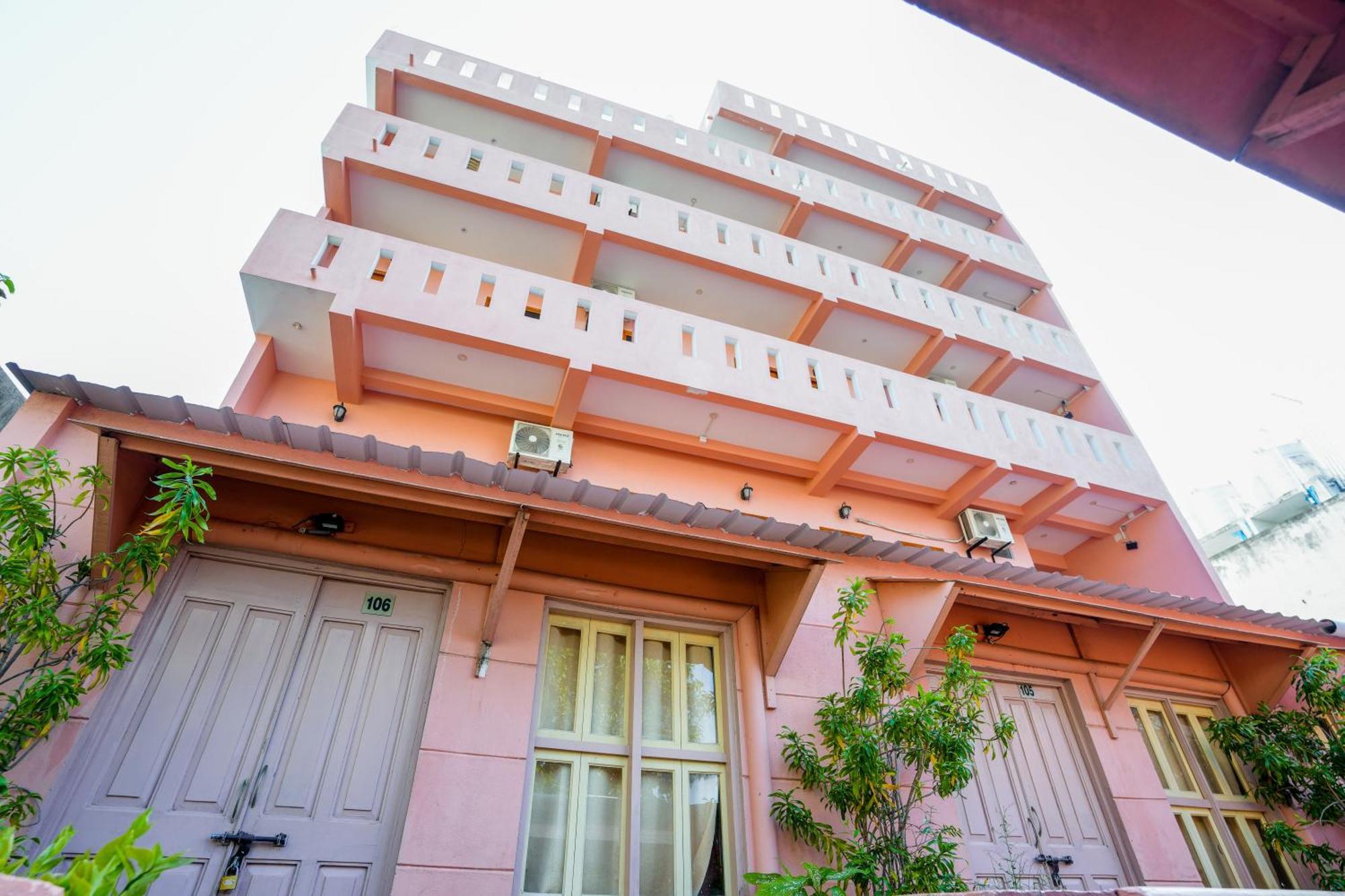 French Villa Puducherry Buitenkant foto