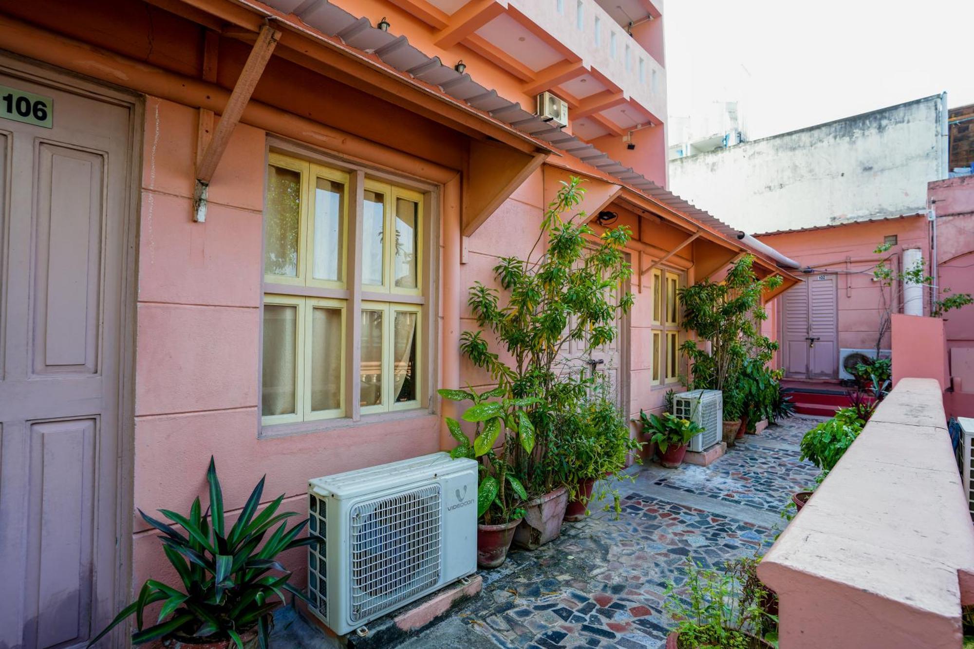 French Villa Puducherry Buitenkant foto