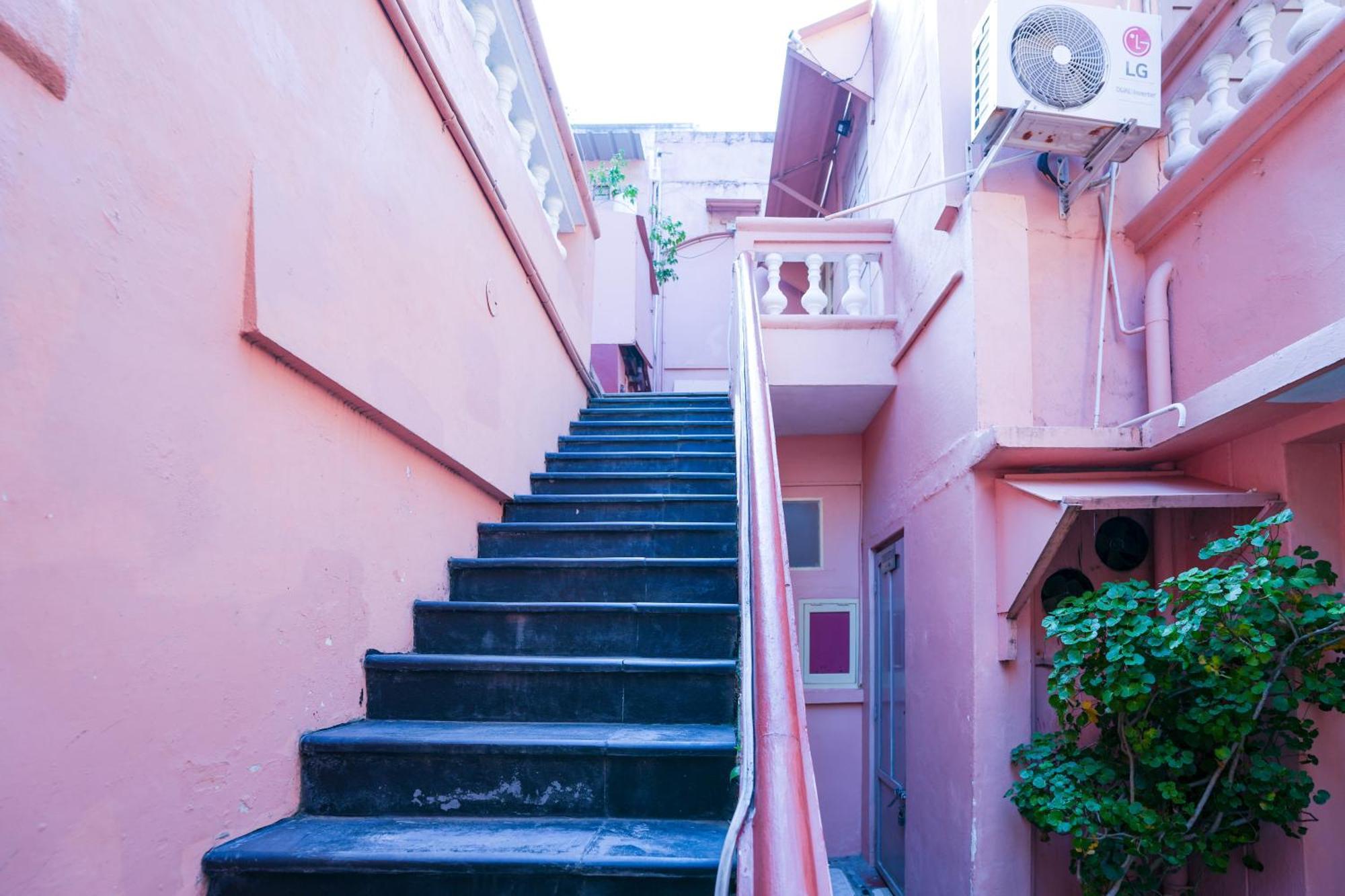 French Villa Puducherry Buitenkant foto