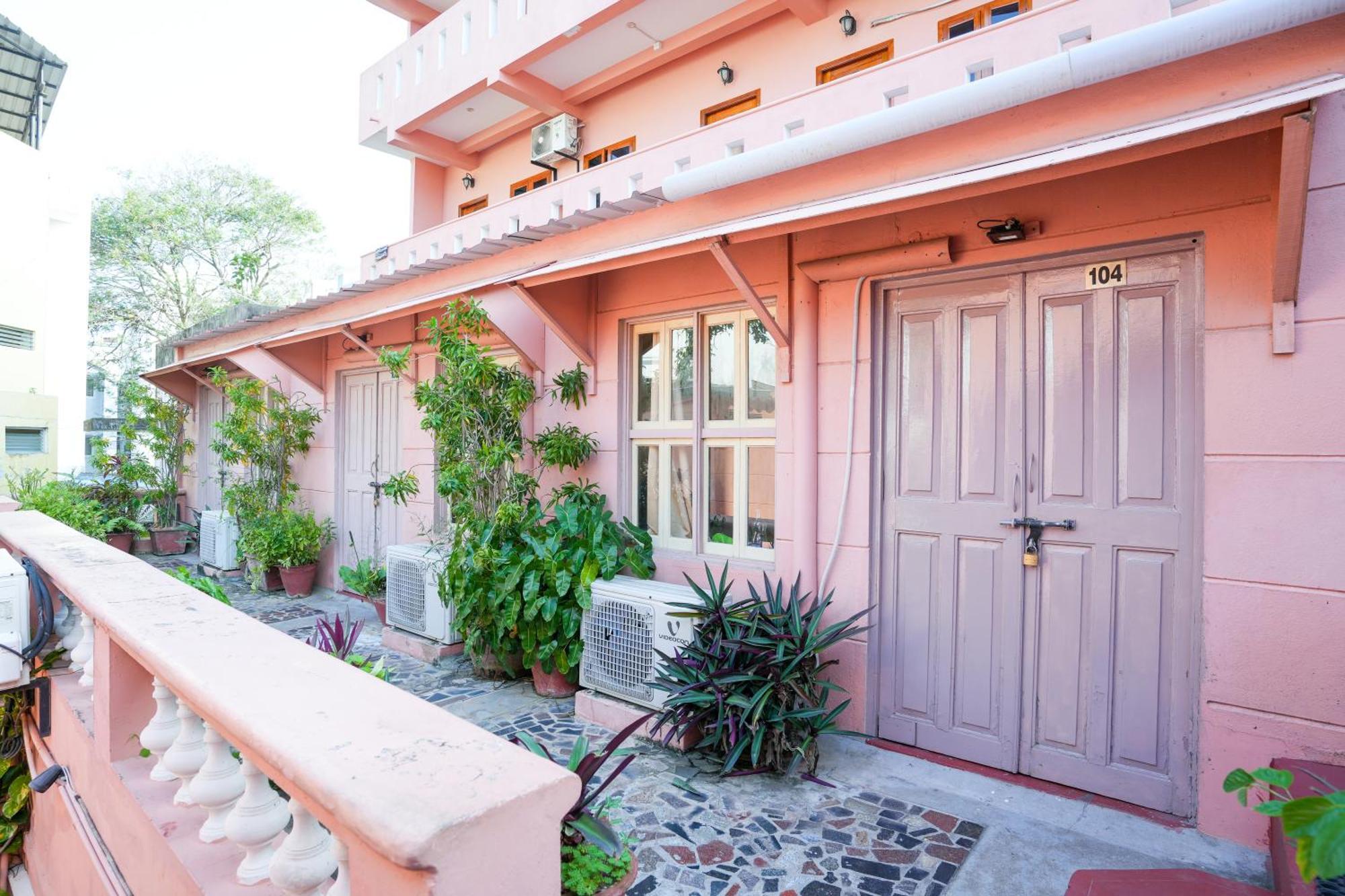 French Villa Puducherry Buitenkant foto